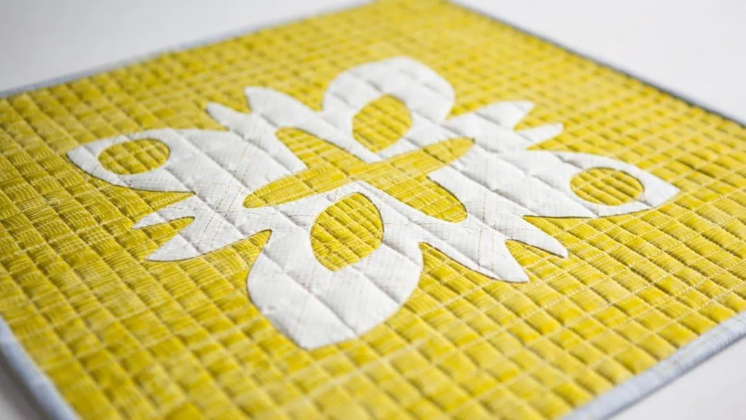 Hand-Stitched Appliqu Quilts