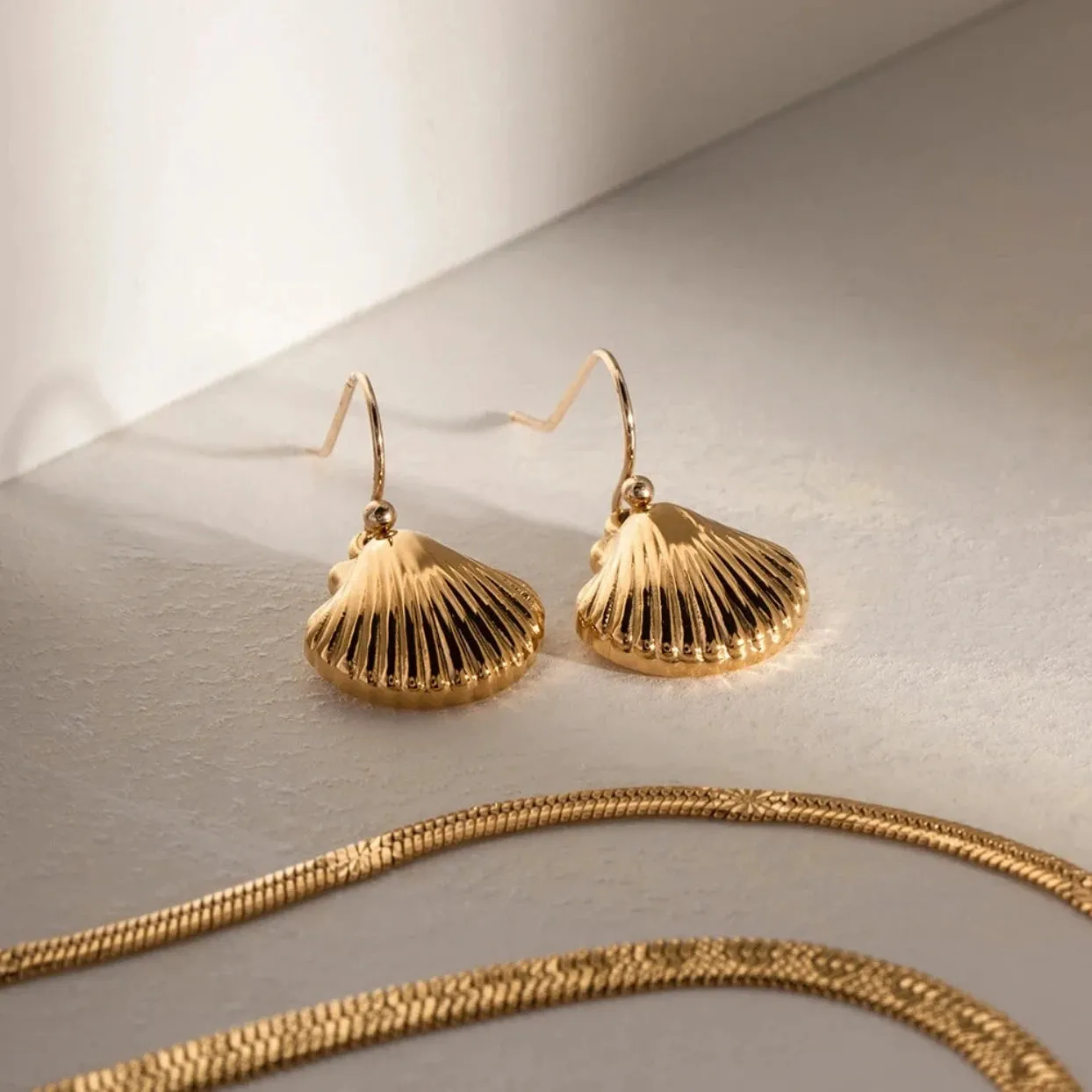 MERMAID SHELLS  18K GOLD  WATERPROOF EARRINGS